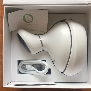 Smart scalp massager